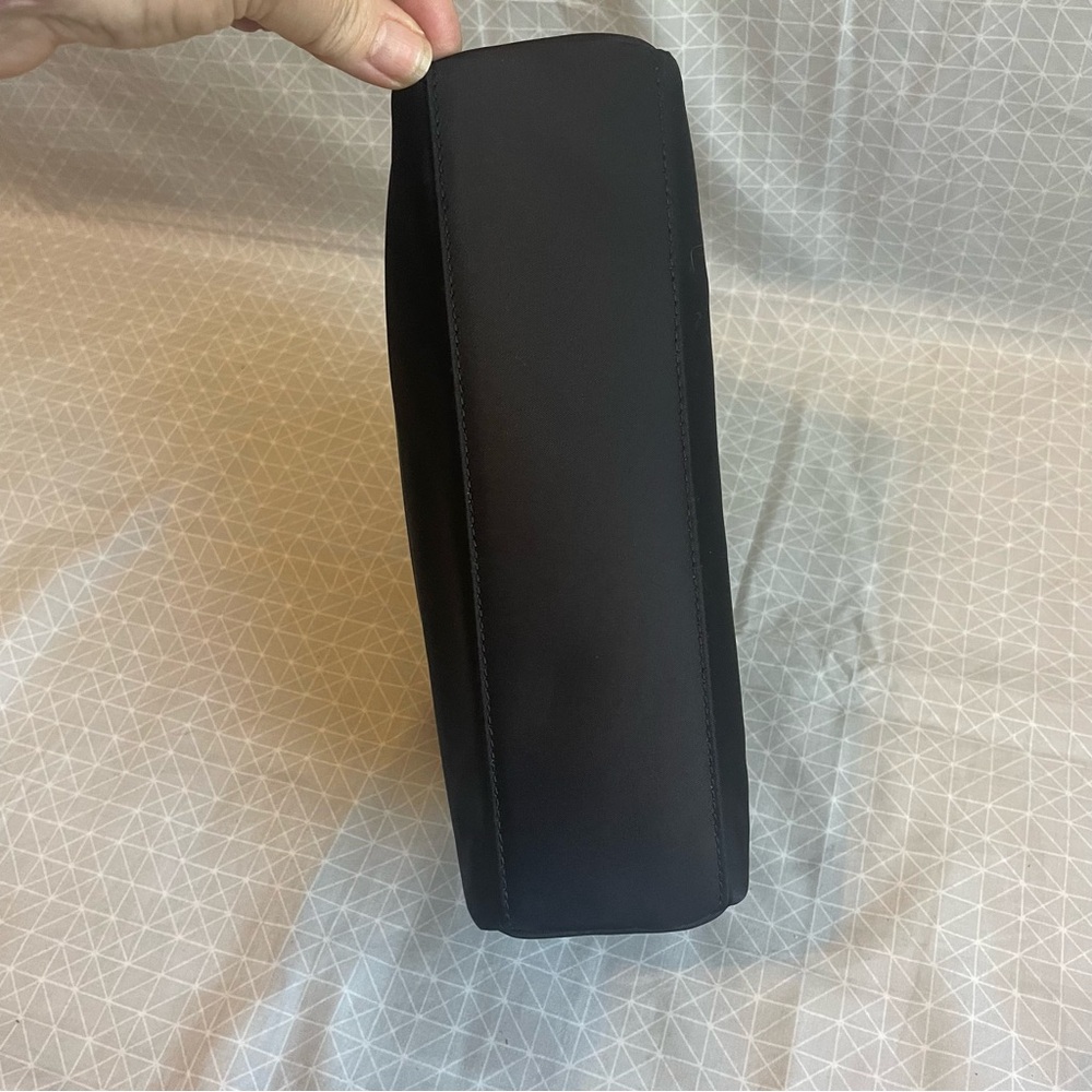 Lo & Sons Nouvelle Crossbody Bag in Black/Gold/Lilac - Picture 5 of 9